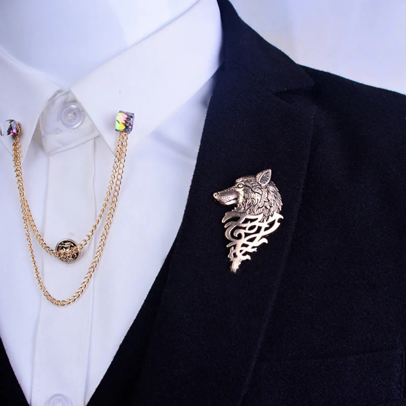 Men's Glamorous Hollow Wolf Head Brooch - Image 7