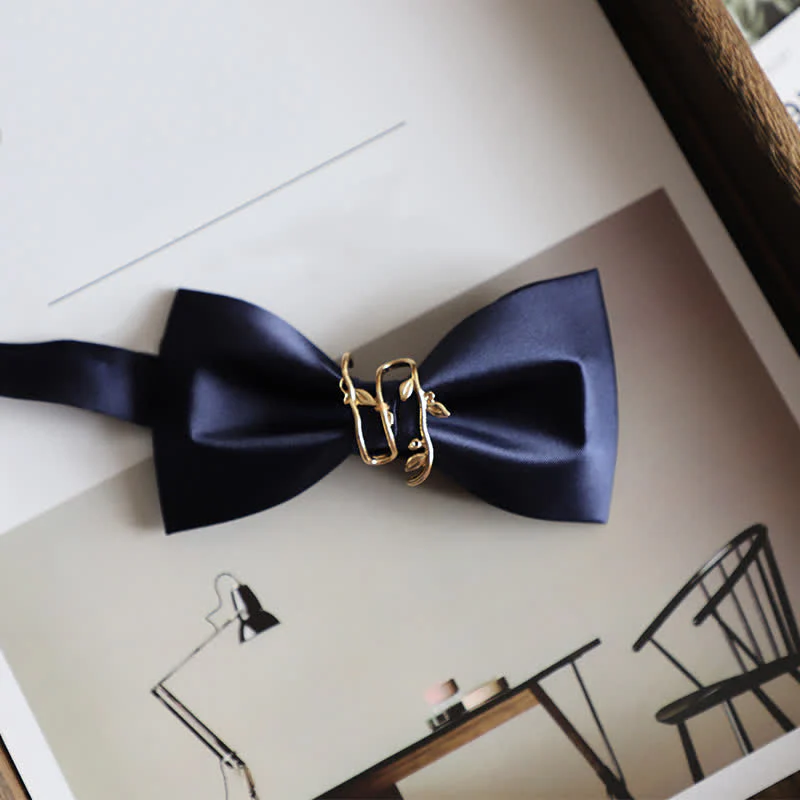 Men's Gold Vine Leaf Silky Sateen Bow Tie - Image 11