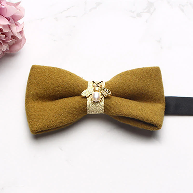 Men's Golden Bee Textured Wool Bow Tie - Image 8