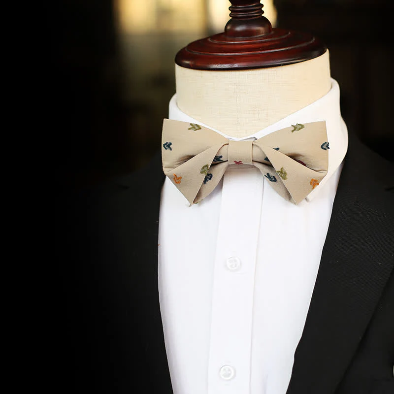 Men's Khaki Embroidery Arrows Bow Tie - Image 6