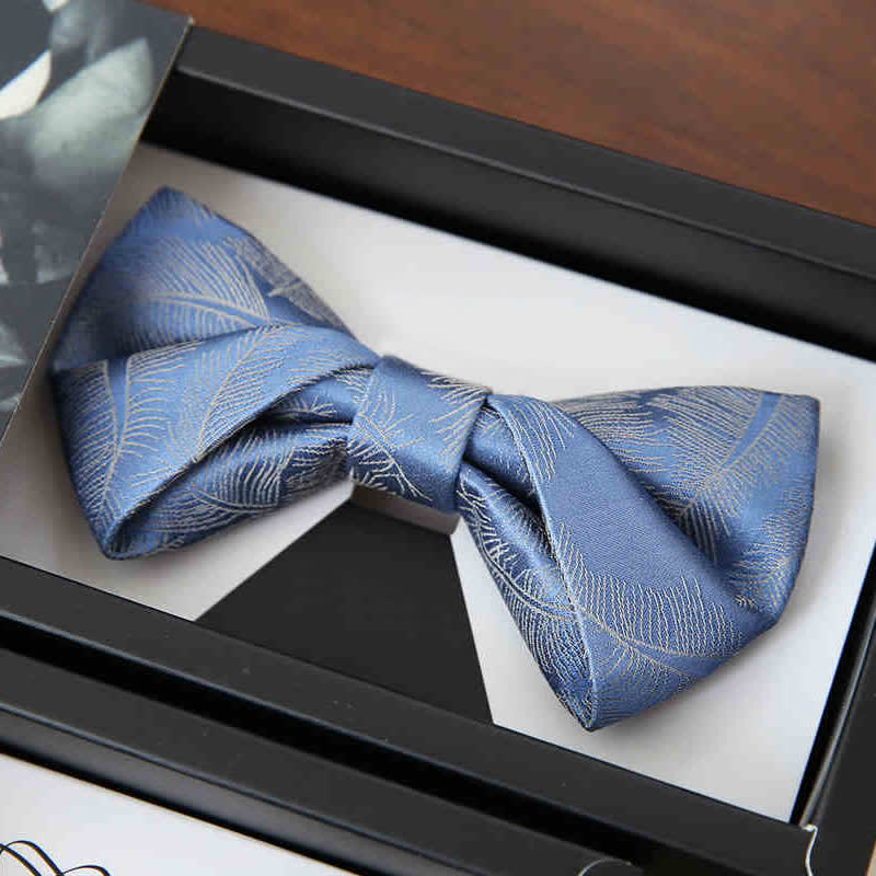 Men's Light Sky Blue Subtle Feather Printed Bow Tie - Image 5