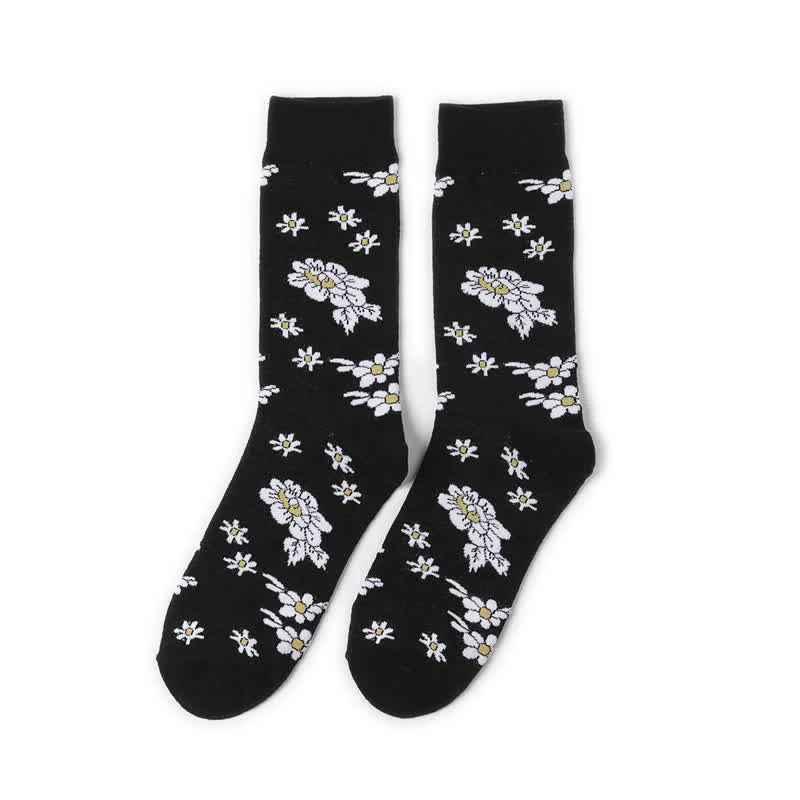 Men's Little White Daisy Black Crew Socks - Image 7