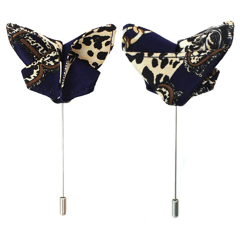 Men's Luxurious Navy & Beige Patterned Bow Tie - Image 6