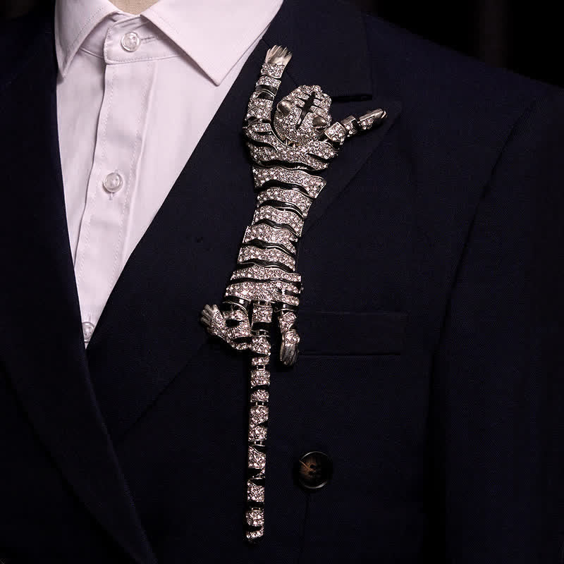 Men's Majestic Tiger Large Luxury Sparkling Rhinestone Brooch - Image 3
