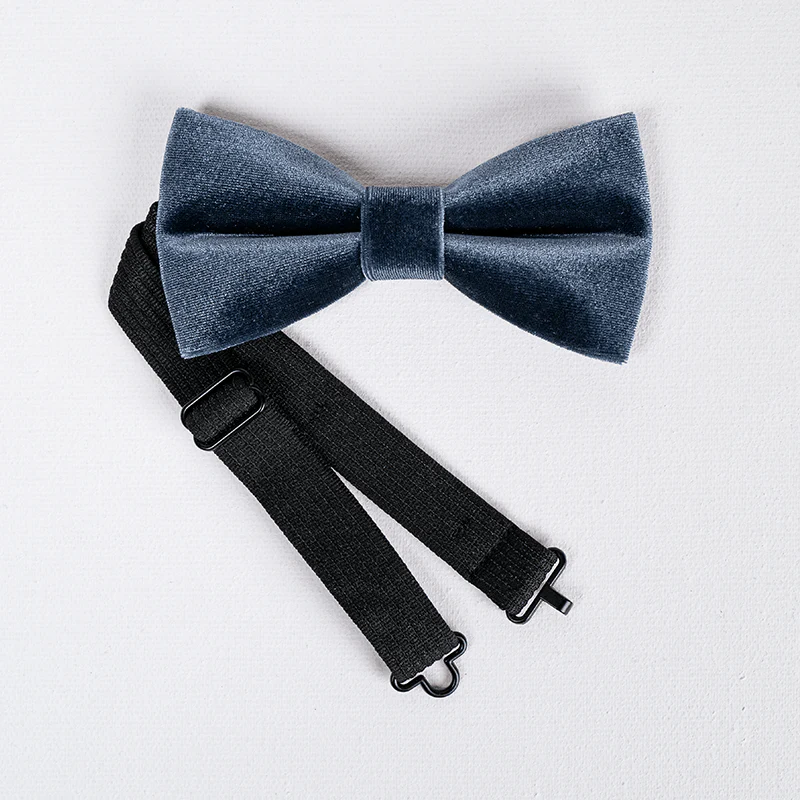 Men's Misty Gray Solid Color Velvet Bow Tie - Image 6