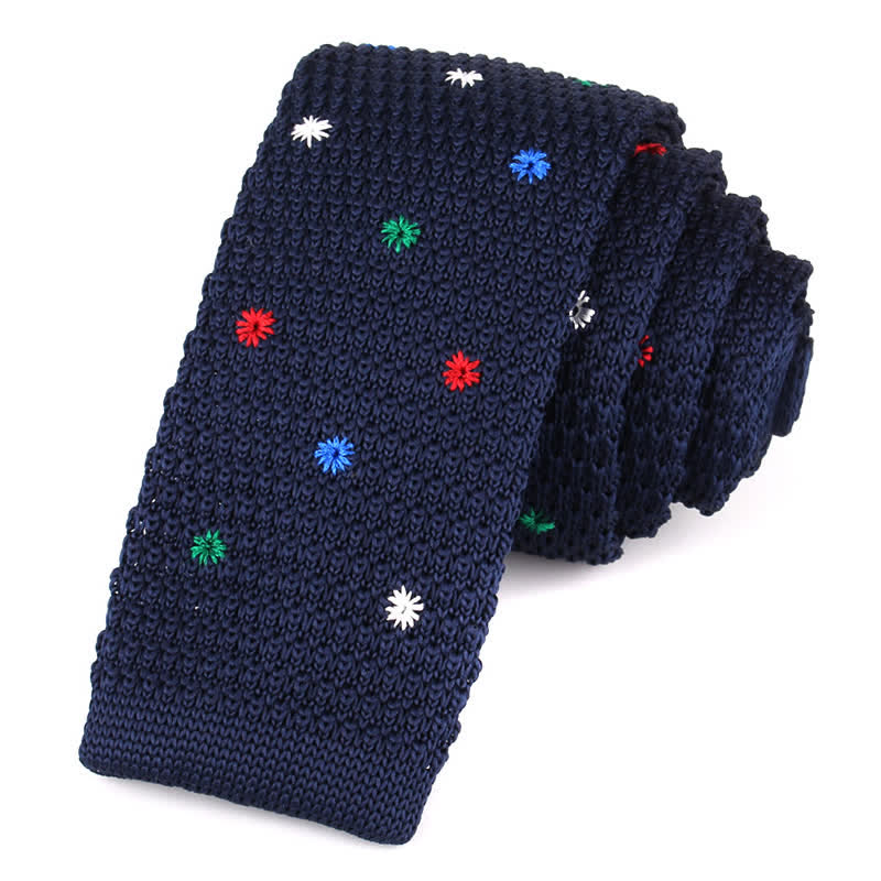 Men's Repeating Motifs Skinny Knitted Necktie - Image 3
