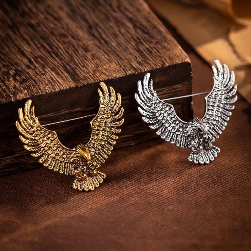 Men's Retro Eagle Spreading Wings Brooch - Image 3