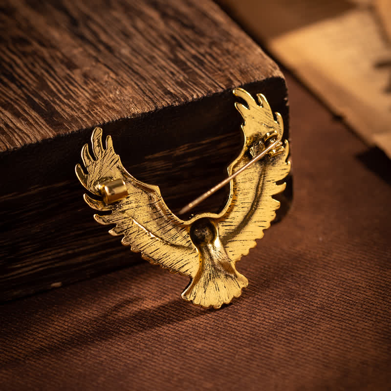 Men's Retro Eagle Spreading Wings Brooch - Image 4