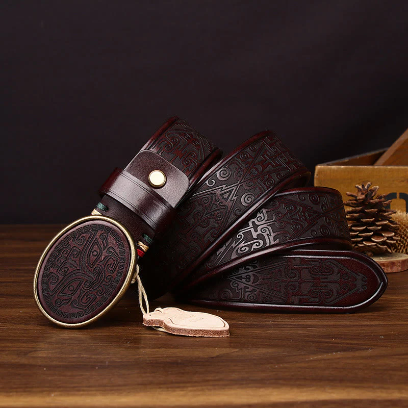 Men's Retro Totem Carving Oval Buckle Leather Belt