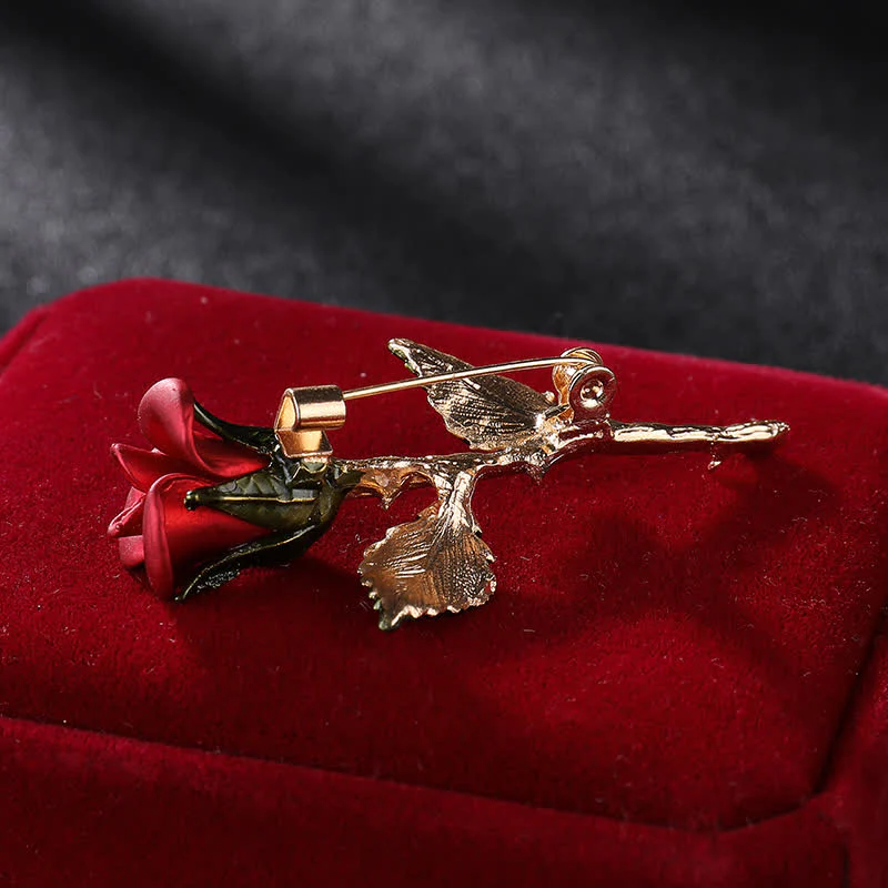 Men's Romantic Gold Rose Brooch - Image 4