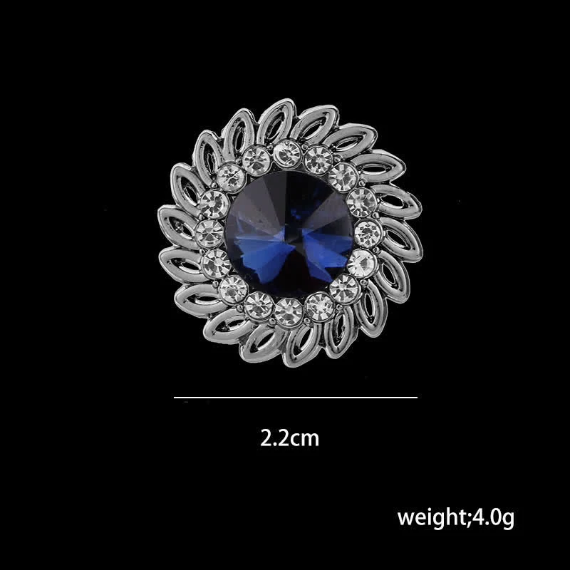 Men's Royal Flower Crystal Brooch - Image 5
