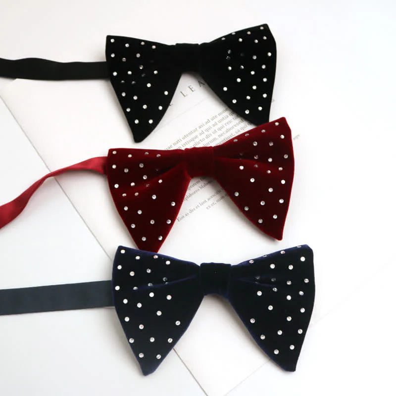 Men's Scattered Rhinestone Velvet Oversized Pointed Bow Tie - Image 2