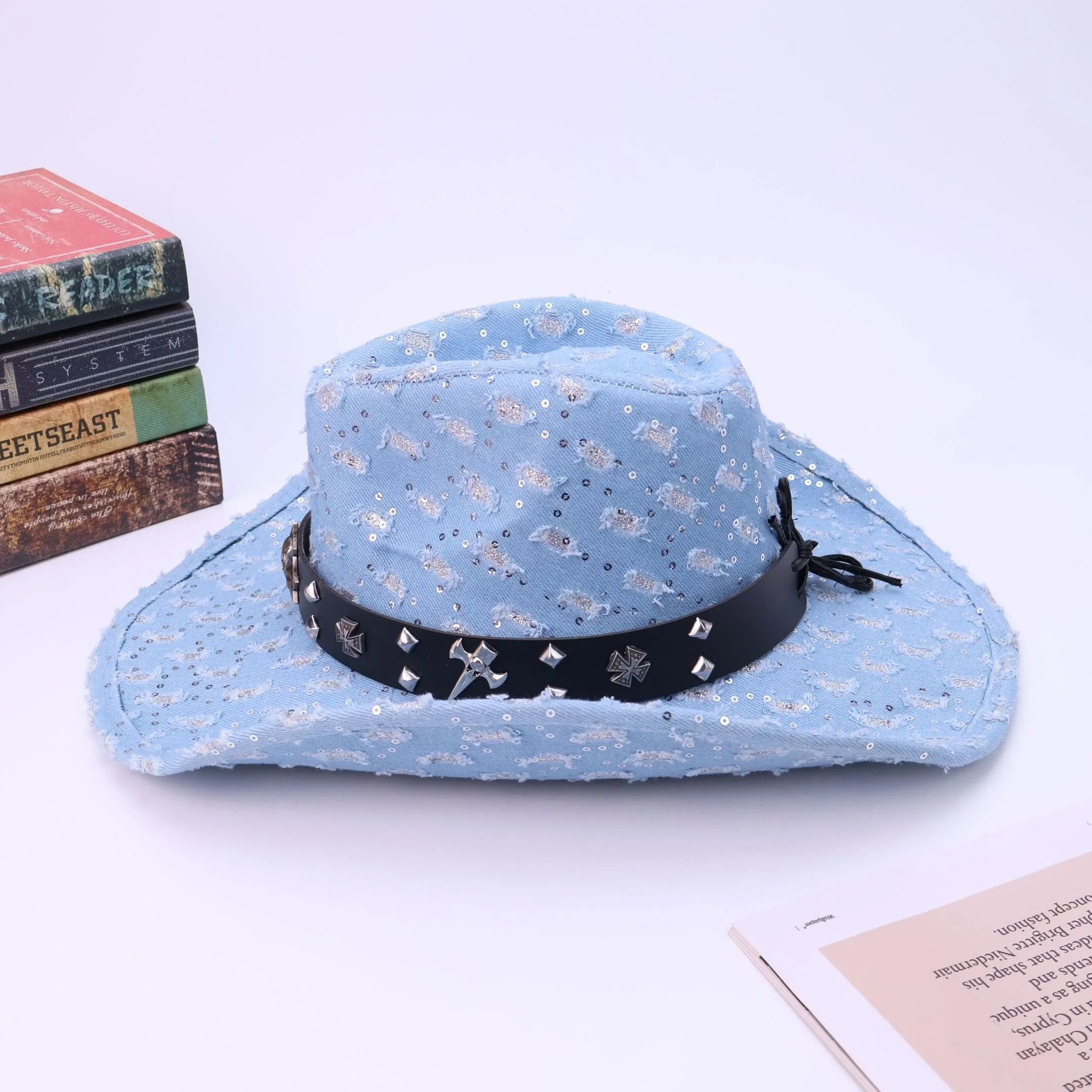 Men's Silver Skull Black Belt Ripped Cowboy Hat - Image 4