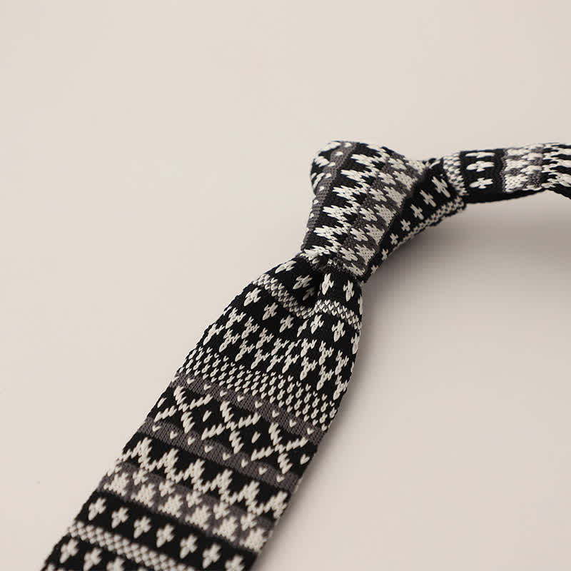 Men's Snowflake Polka Dots Pattern Knitted Necktie - Image 8