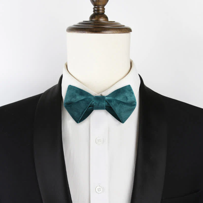 Men's Stylish Twist Velvet Bow Tie - Image 7
