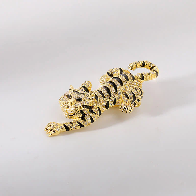 Men's Sultry Climbing Tiger Brooch - Image 2