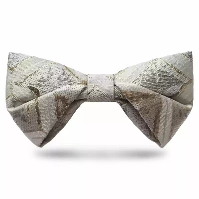 Men's Timeless Delicate Gold Jacquard Bow Tie - Image 8