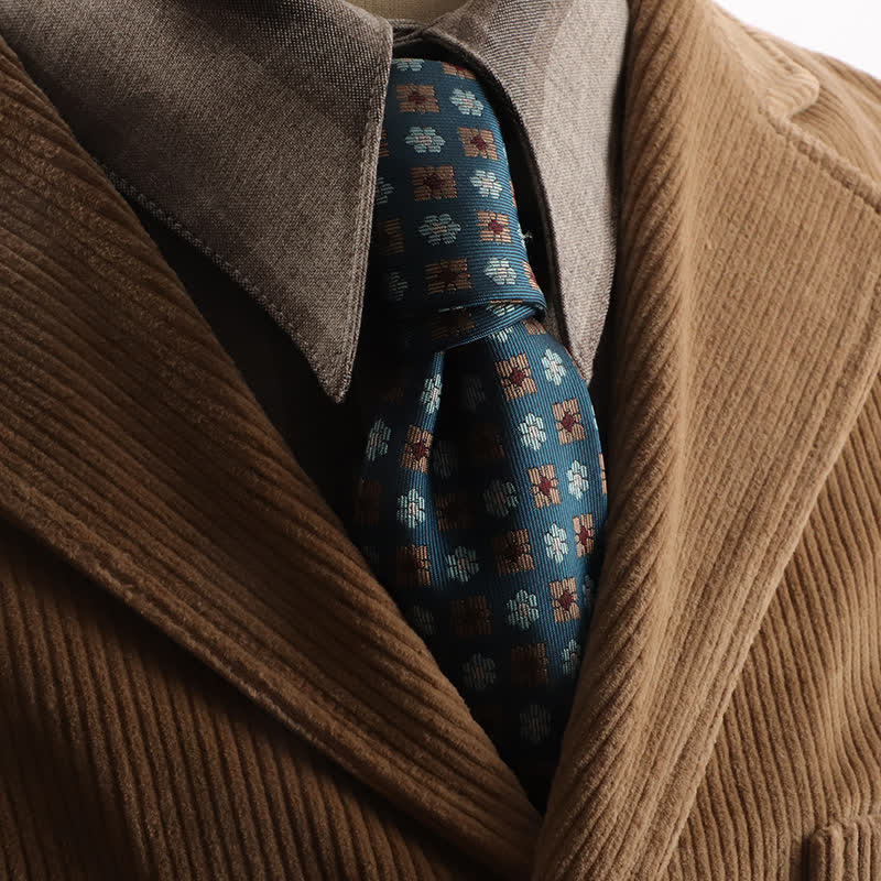 Men's Tiny Geometric Flowers Textured Necktie - Image 5