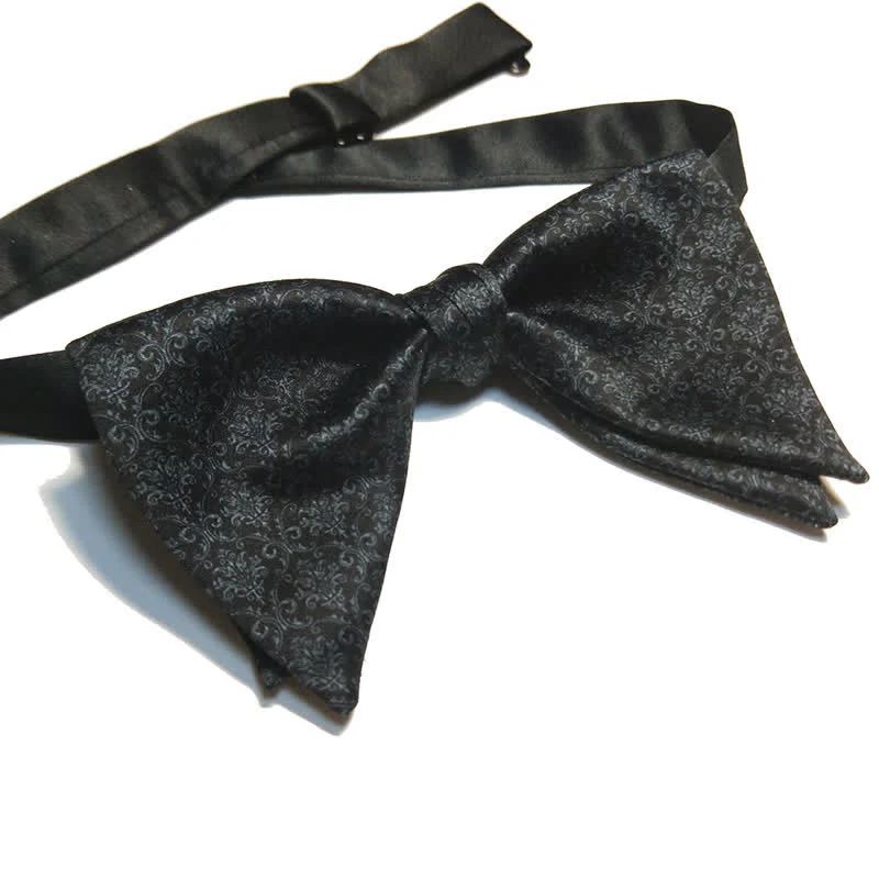 Men's Vintage Baroque Printed Oversized Pointed Bow Tie - Image 2