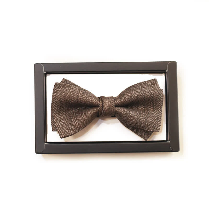 Men's Vintage Brown British Style Floral Brooch Bow Tie - Image 2