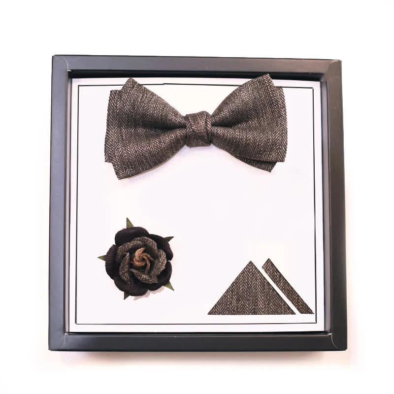 Men's Vintage Brown British Style Floral Brooch Bow Tie - Image 3