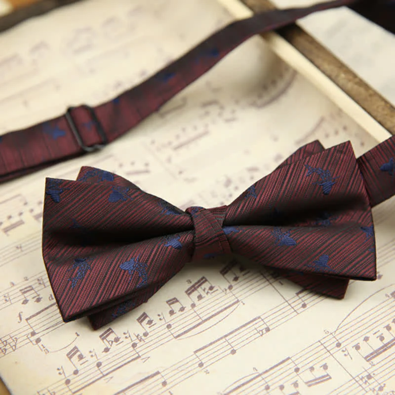 Men's Vintage Leaves Striped Twilled Bow Tie - Image 2