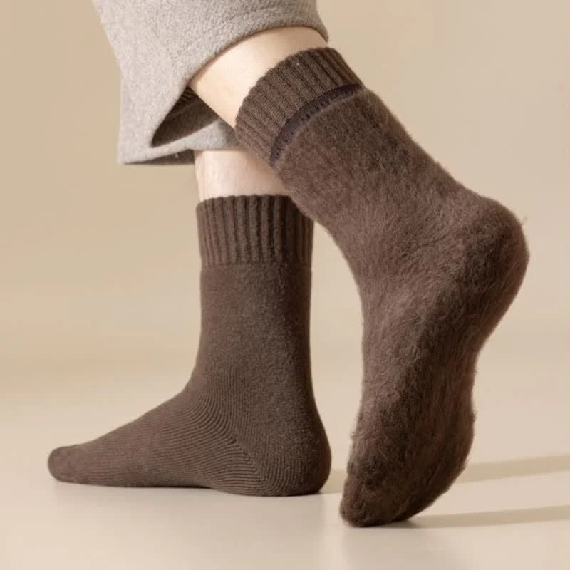 Men's Winter Warm Solid Color Cashmere Crew Socks - Image 5