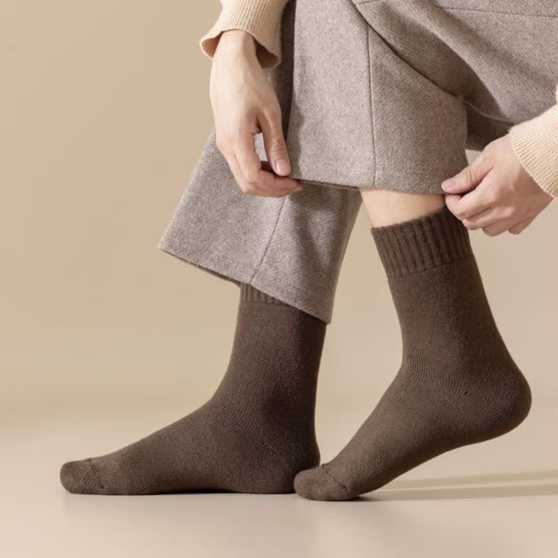 Men's Winter Warm Solid Color Cashmere Crew Socks - Image 6