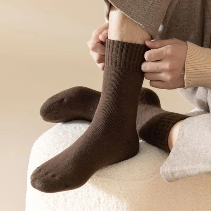 Men's Winter Warm Solid Color Cashmere Crew Socks - Image 8