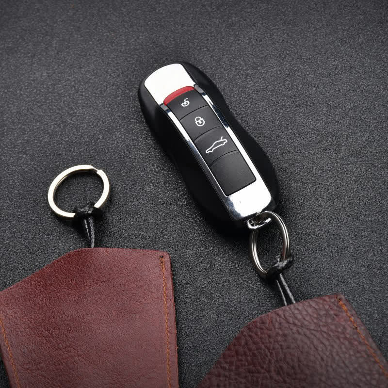 Mini Creative Portable Pull-out Leather Key Case - Image 5
