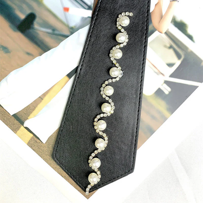 Minimalist Luxury Pearl-Embellished Leather Pre-Tied Necktie - Image 2