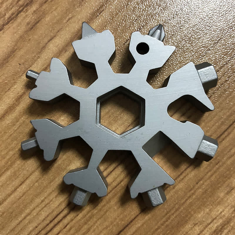 Multi-Tool 18-in-1 Snowflake Shape Spanner Keychain - Image 3