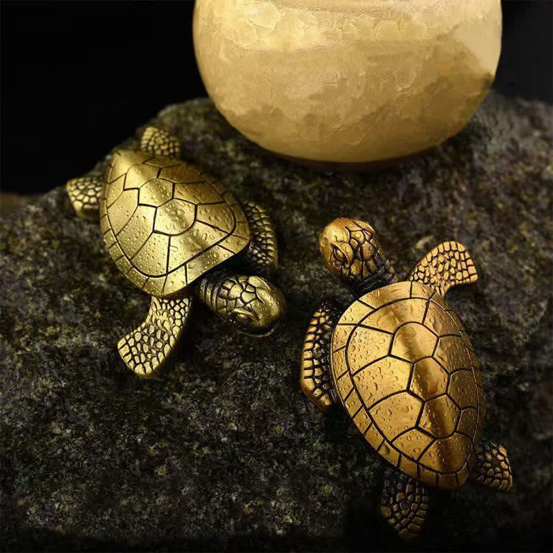 Novelty Mini Cute Turtle Refillable Kerosene Lighter - Image 3
