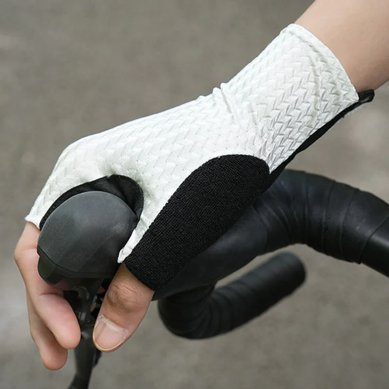 Outdoor Sports Anti-Slip Breathable Fingerless Gloves - Image 4