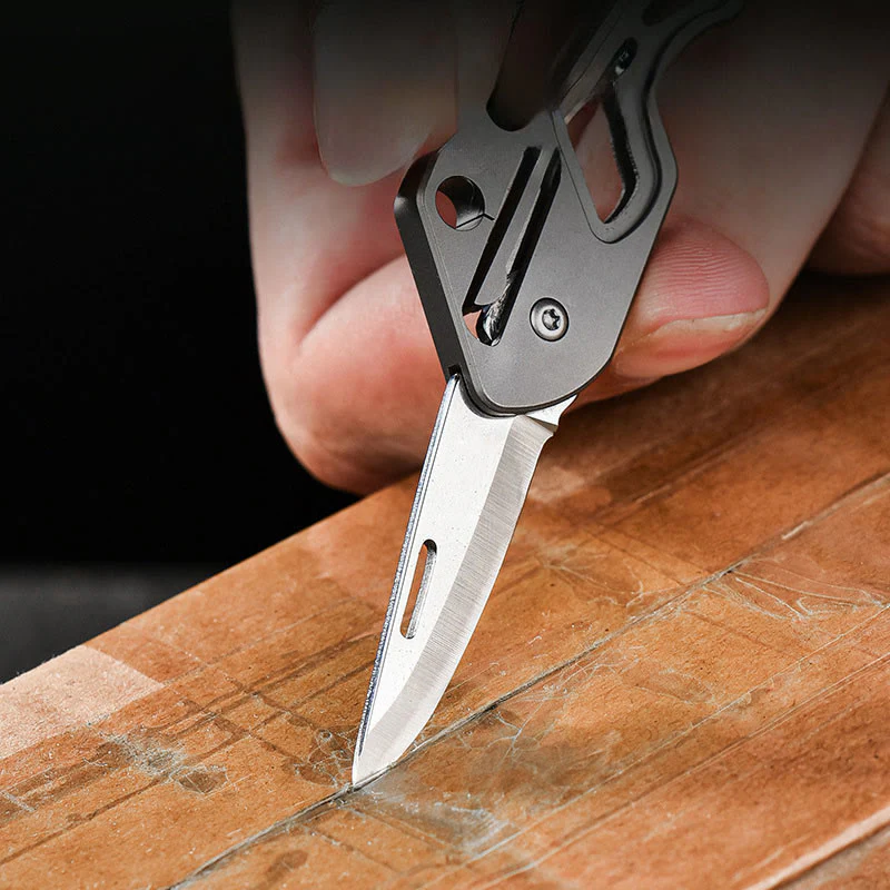 Portable Outdoor EDC-Tool Folding Knife Keychain - Image 5