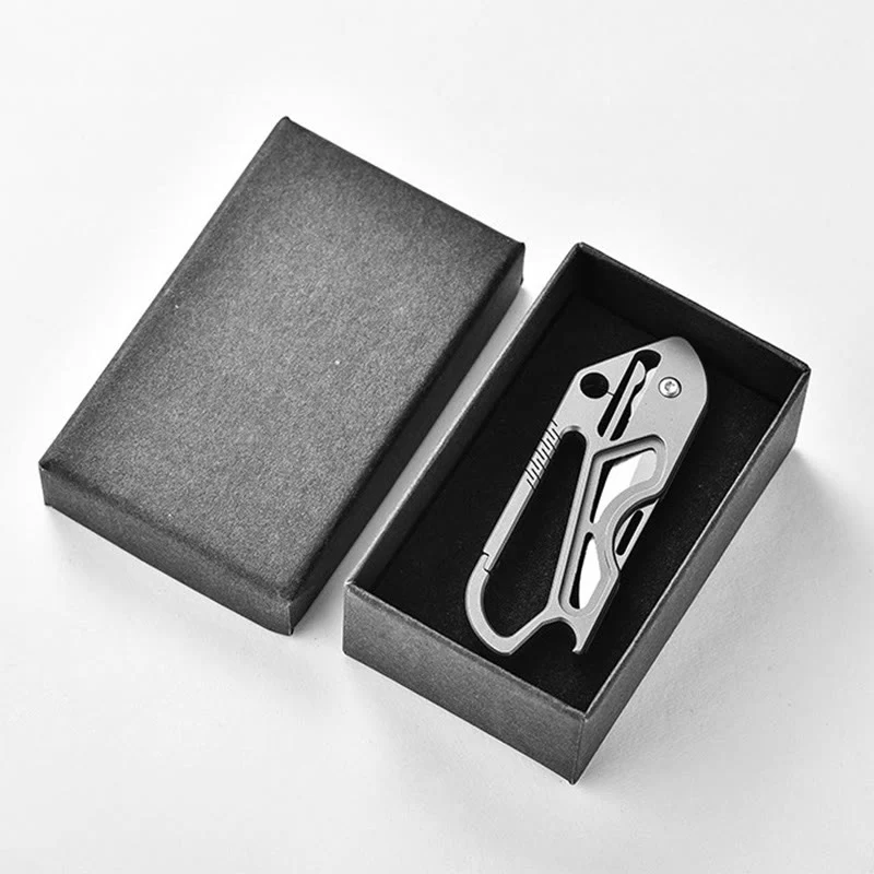 Portable Outdoor EDC-Tool Folding Knife Keychain - Image 7