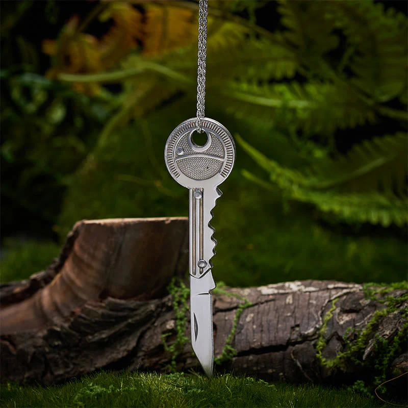 Practical Folding Knife Keychain Sliver Necklace