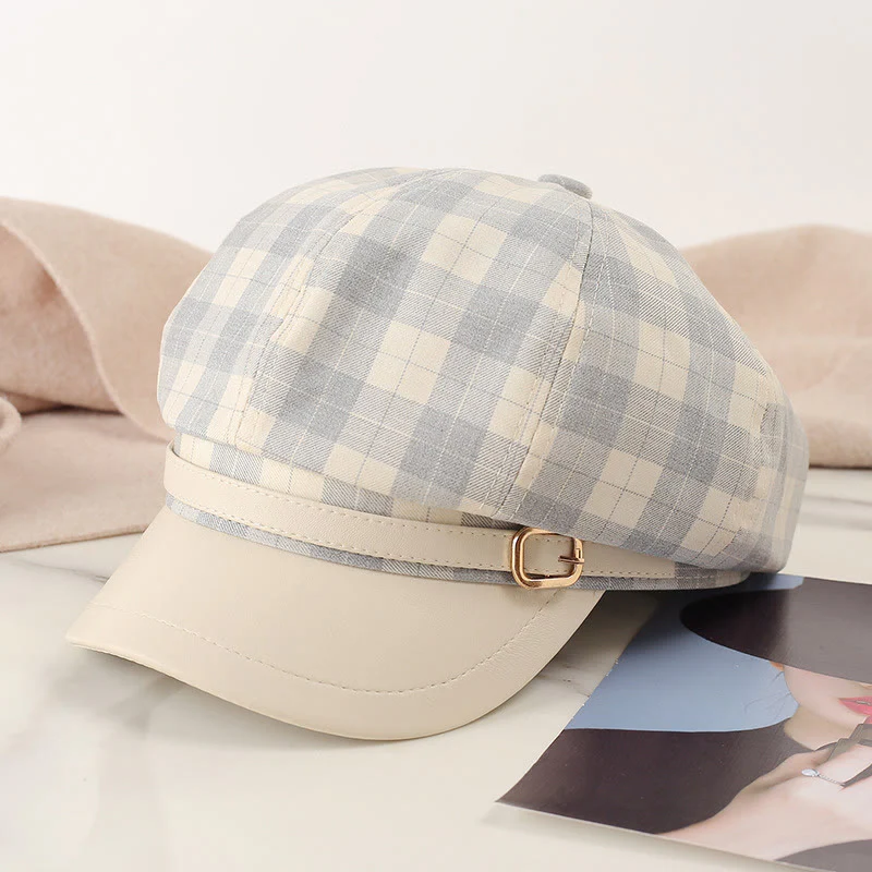Retro Color Blocking Metal Buckle Women's Beret Hat - Image 2
