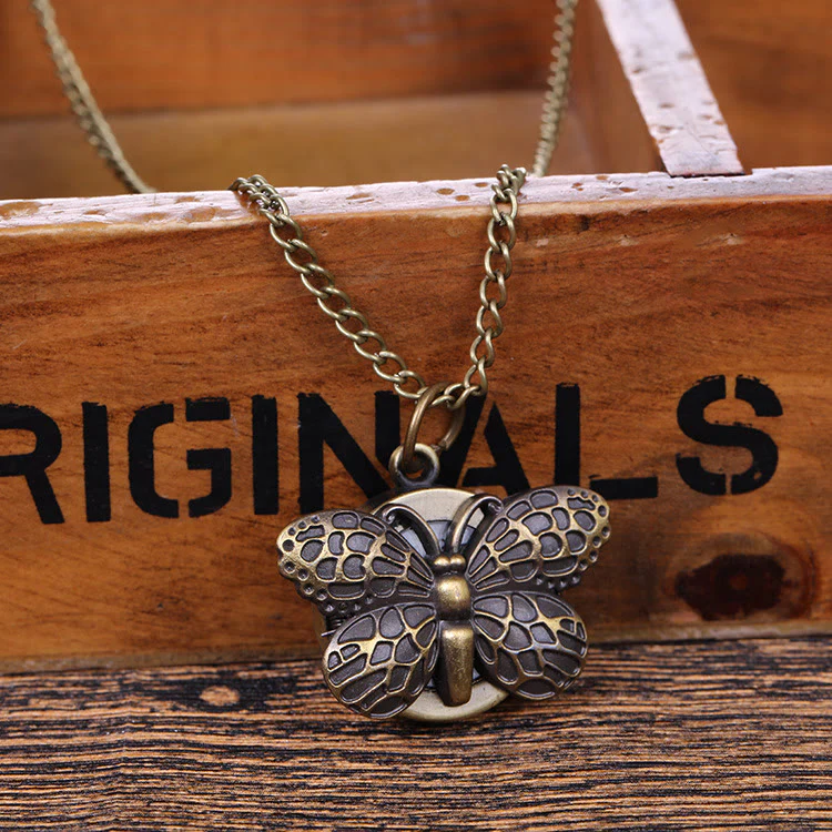 Retro Creative Butterfly Shaped Flip Quartz Pocket Watch