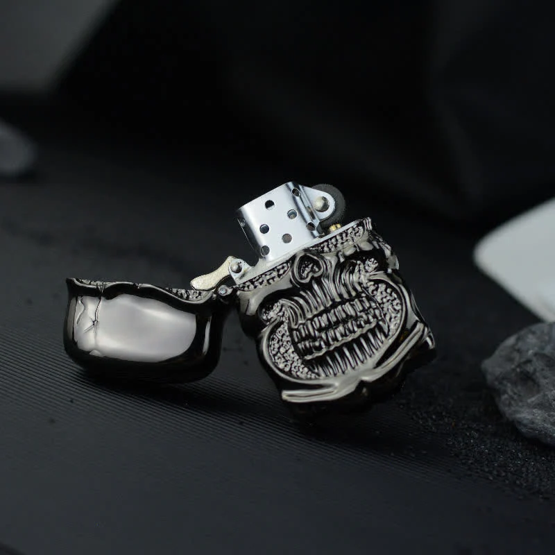 Retro Heavy Duty Armor Skull Refillable Kerosene Lighter - Image 14