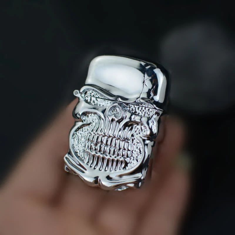 Retro Heavy Duty Armor Skull Refillable Kerosene Lighter - Image 4
