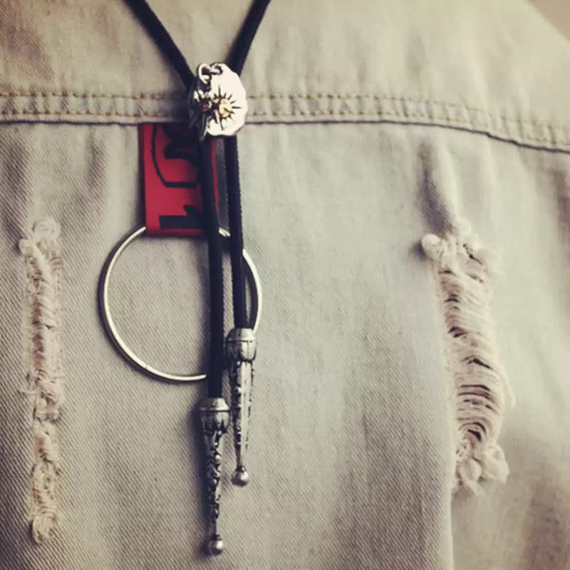 Retro Indian Totem Rotating Eagle Bolo Tie - Image 3