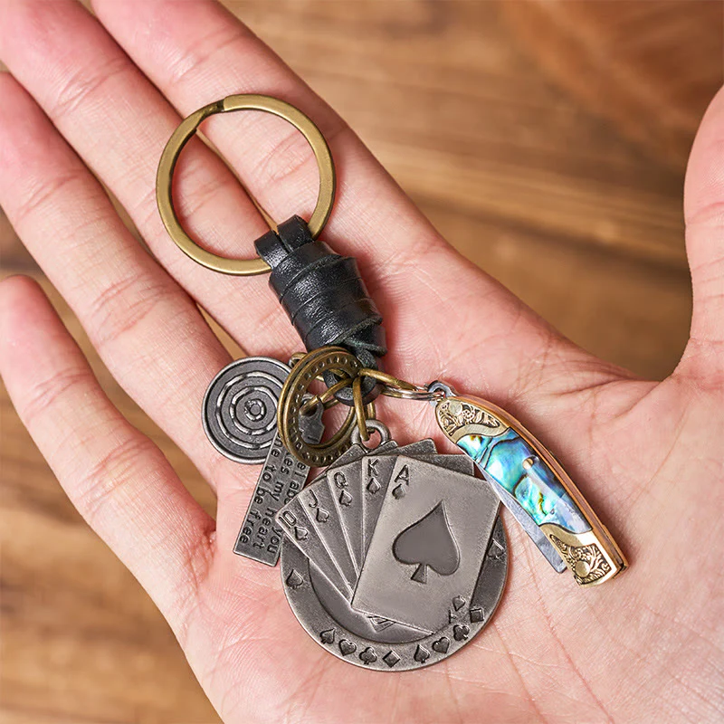 Retro Poker Pendant With Shell Texture Folding Knife Keychain - Image 3