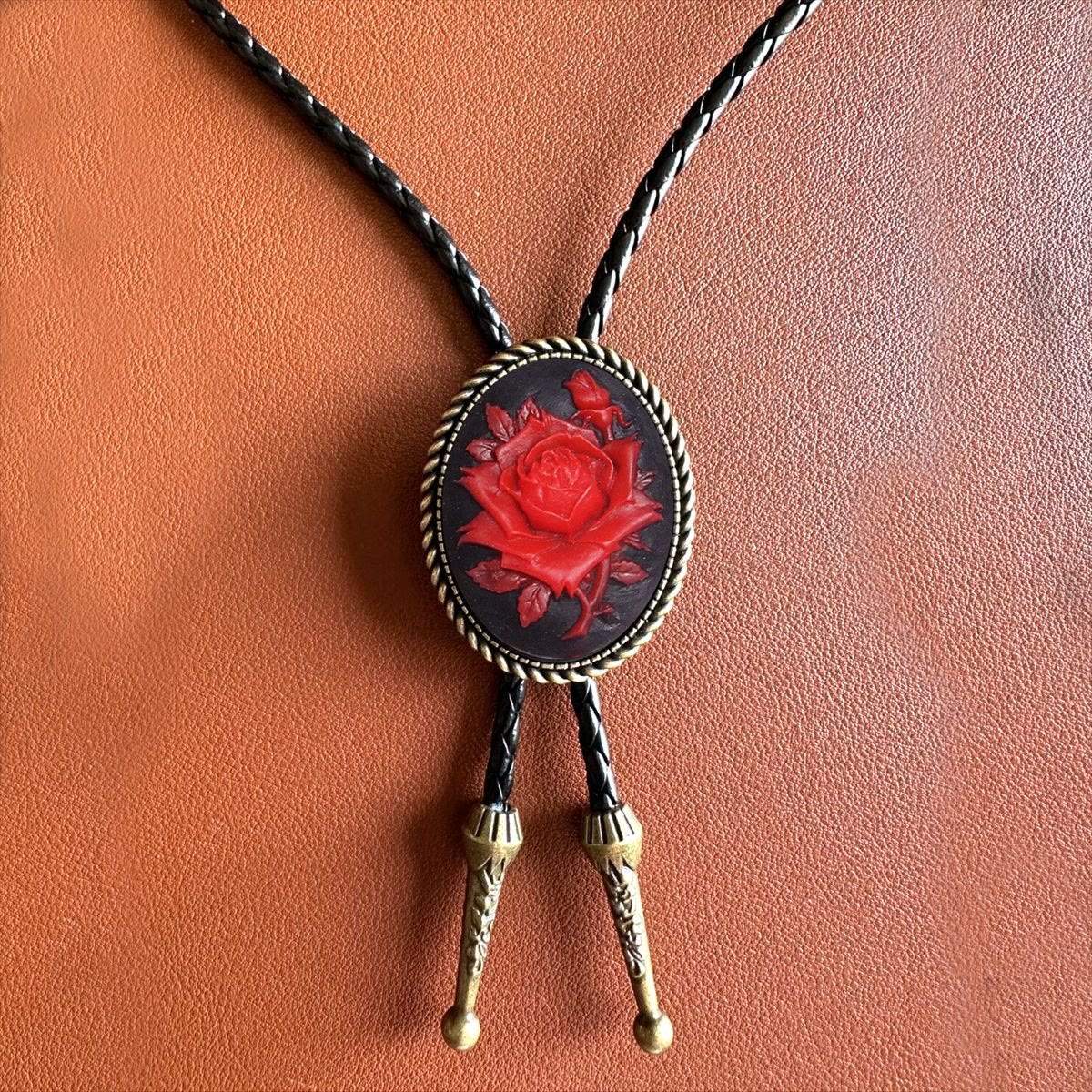 Western Cowboy Knight Creative Bull Head Bolo Tie - Image 4