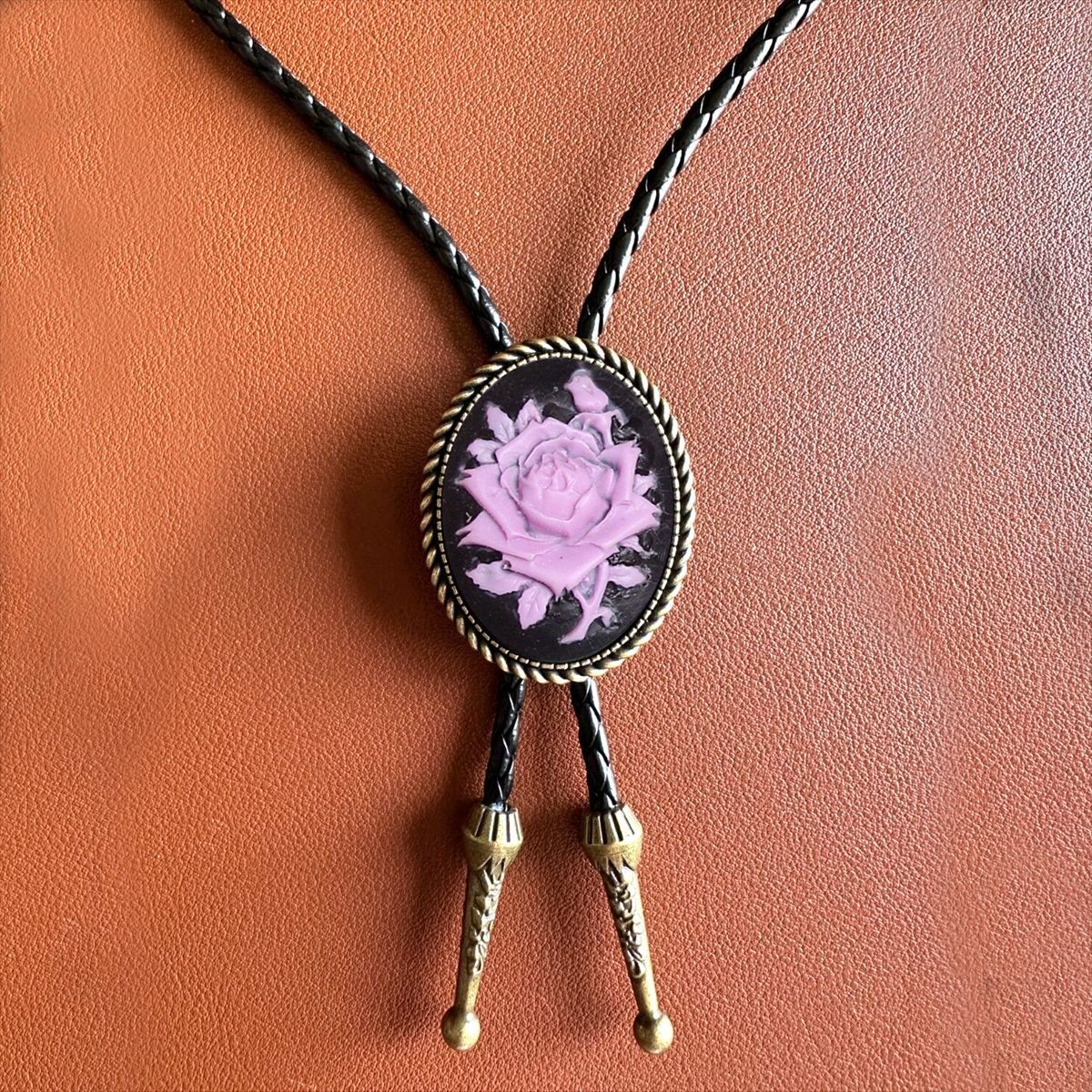 Western Cowboy Knight Creative Bull Head Bolo Tie - Image 7