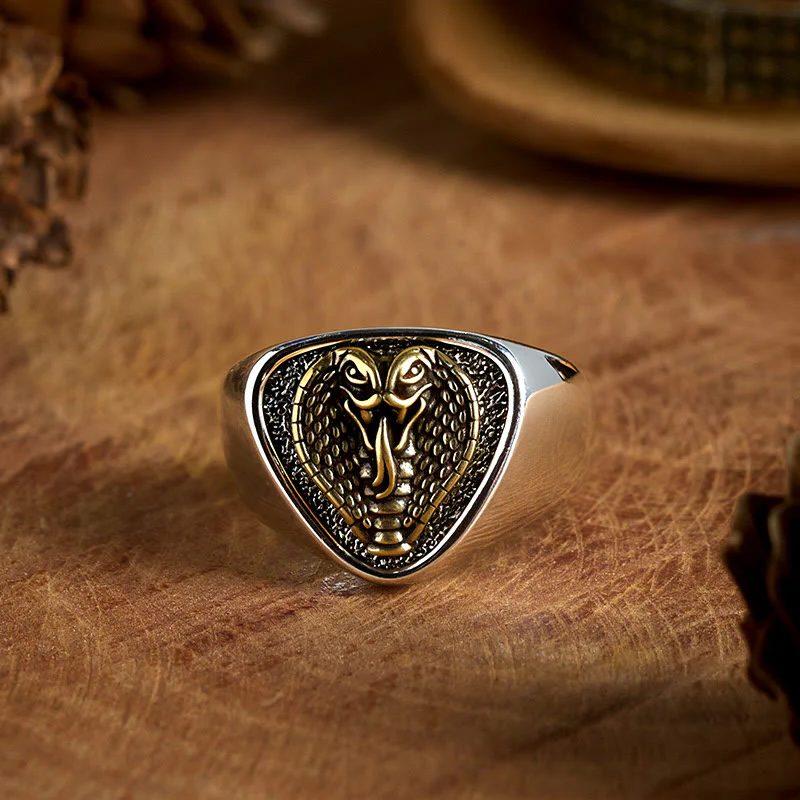 Retro Western Style Fierce Snakehead Ring