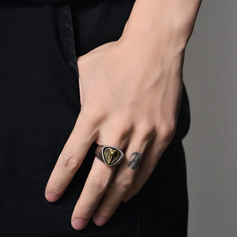 Retro Western Style Fierce Snakehead Ring - Image 2