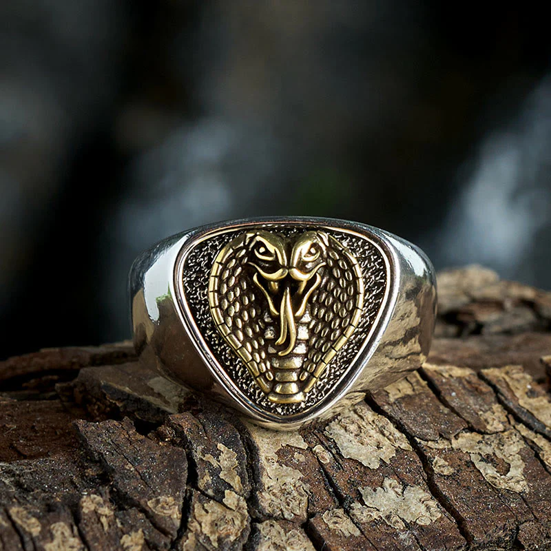 Retro Western Style Fierce Snakehead Ring - Image 4