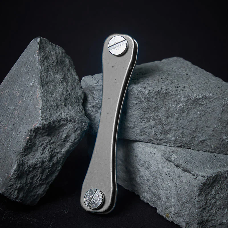 Space Saving And Comfortable To Carry Compact Key Organizer - Image 11