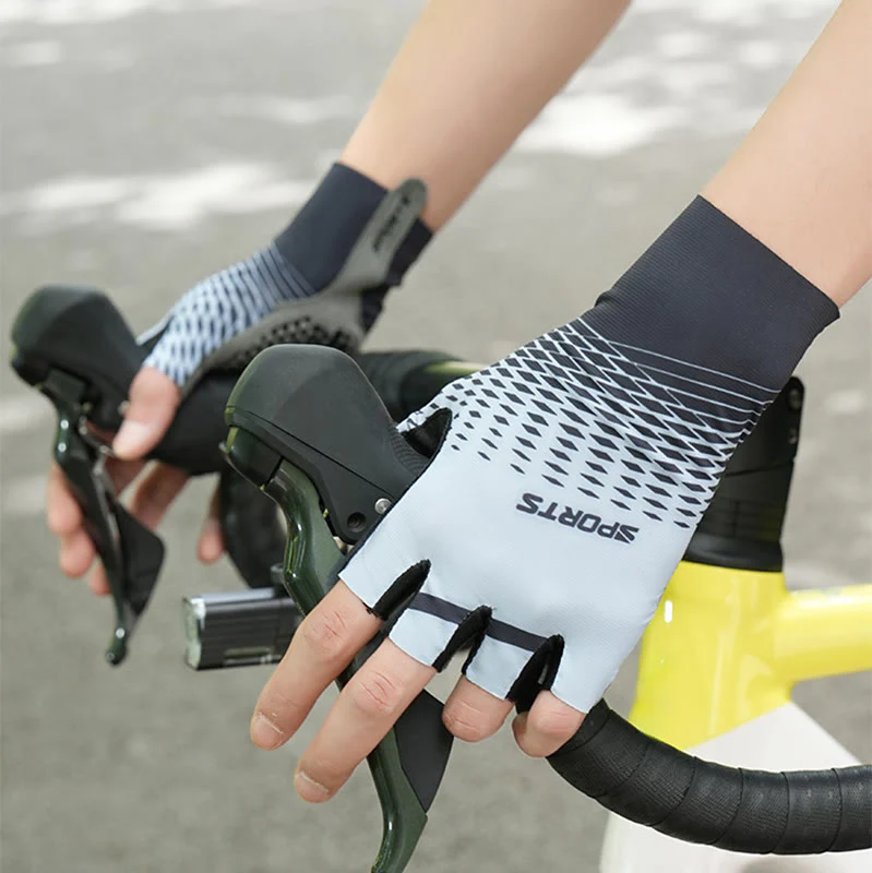 Sports Anti-Slip Breathable Fingerless Gloves - Image 2